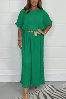 Conjunto Feminino de Top Plissado e Calça com Cinto